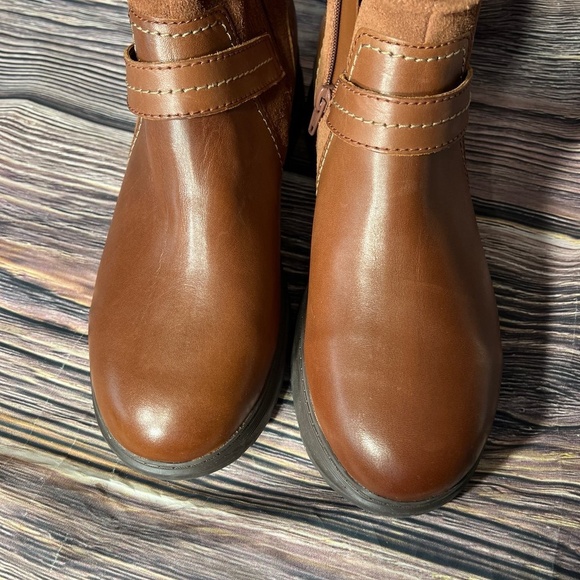 Clarks Womens Aveleigh Boot Dark Tan Leather Boots Womens Size 11 M New - Picture 11 of 12